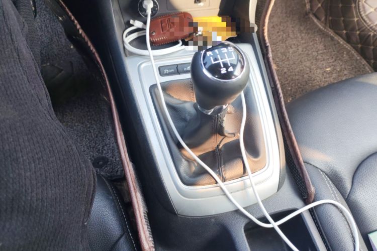 Used Roewe i6 2020 PLUS 1.6L Manual 4G Connect Glory Flagship Edition