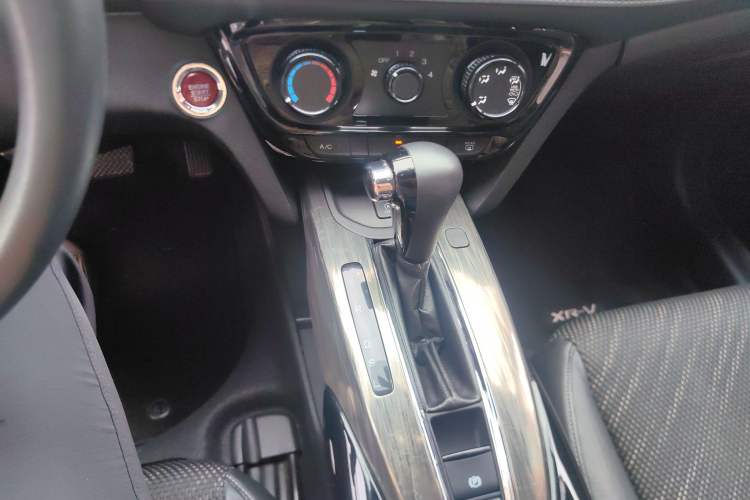 Used Honda XR-V 2017 1.8L EXi CVT Comfort Version
