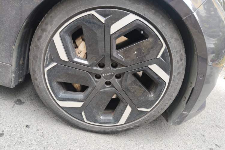 Used Zeekr 001 2022 Ultra-Long Range Dual-Motor YOU Version
