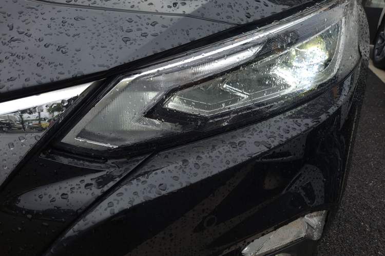 Used Nissan Teana 2021 2.0L XL Upper AD1 Smart Drive & Navigation Edition Left Front Headlight