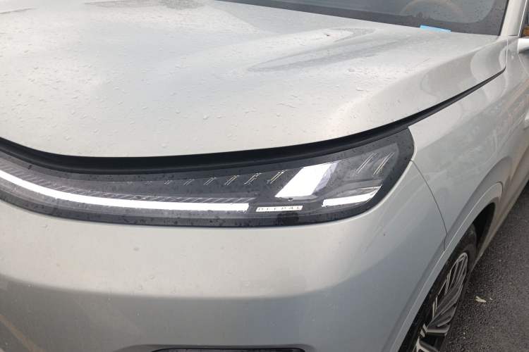 Used Deepal S09 2025 Four-Wheel Drive Ultra+ Custom Edition