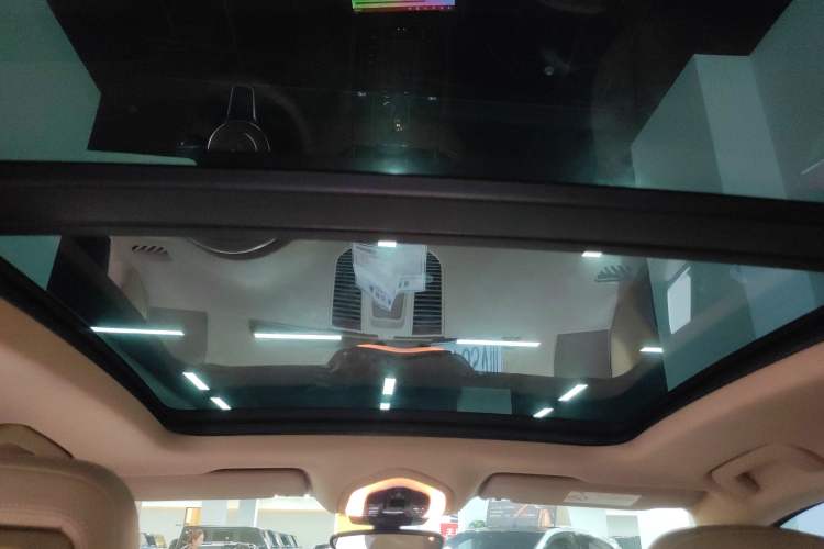 Used Porsche Macan 2017 Macan 2.0T
