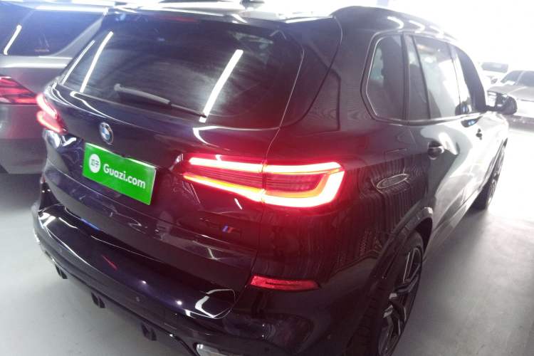 Used BMW X5 2022 Restyled xDrive 40Li Luxury Edition M Sport Package
