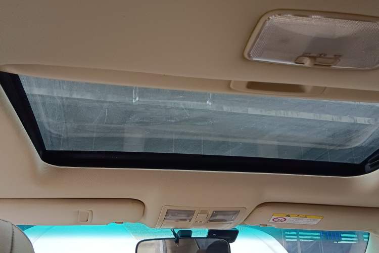 Used Toyota Reiz 2013 2.5V Elite Edition Headliner