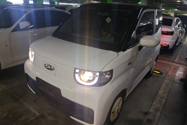 Used Chery QQ Ice Cream 2022 170km Sundae Phosphate Lithium-Ion