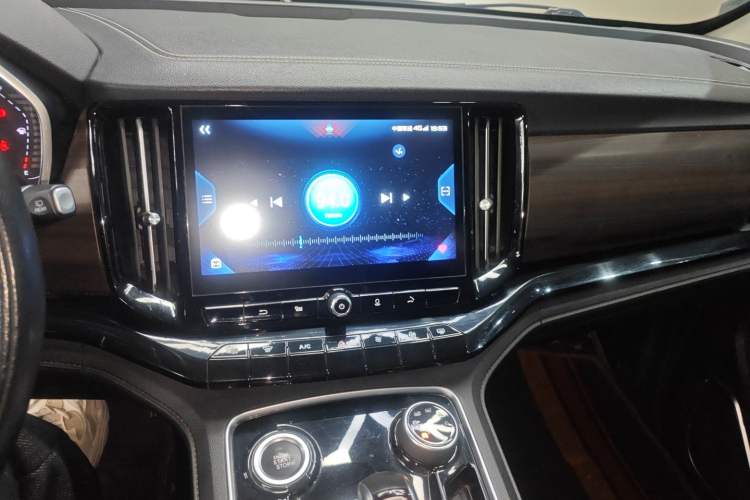 Used JMC Yusheng S350 2020 2.0T Automatic All-Wheel Drive Gasoline Comfort Edition Audio And AC Panel