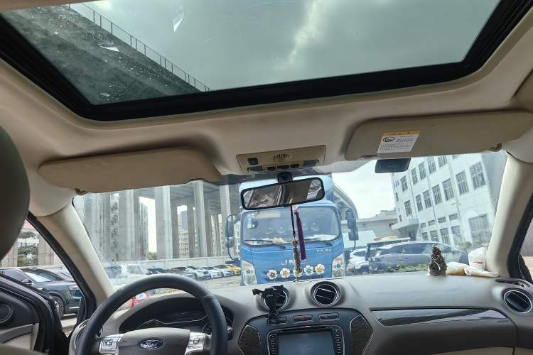 Used Ford Mondeo 2011 2.0L GTDi 200 Fashion Edition