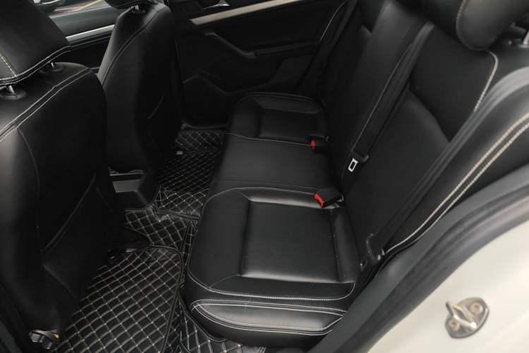 Used Volkswagen Lavida 2019 Lavida Start 1.5L Automatic Trendy Version China VI Standard
