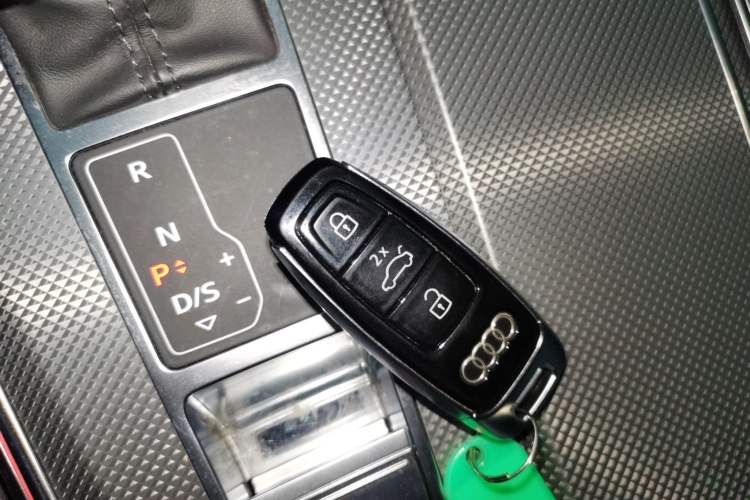 Used Audi A6L New Energy 2022 55 TFSI e quattro Vehicle Key