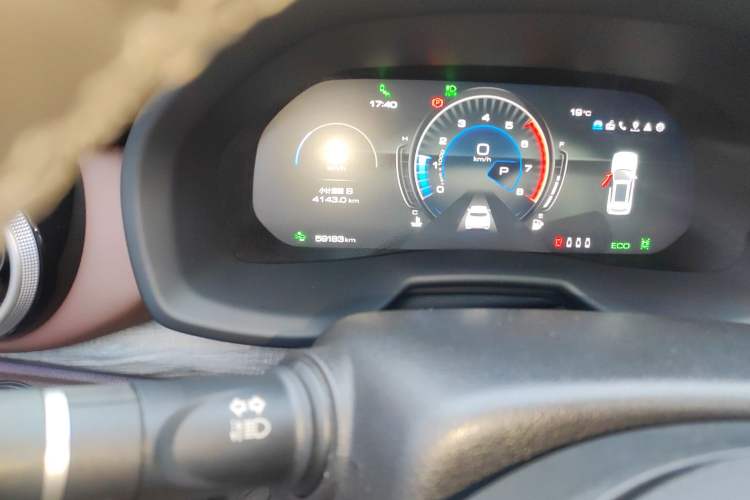 Used Wey VV7 2020 2.0T Flagship Edition Odometer Close Up