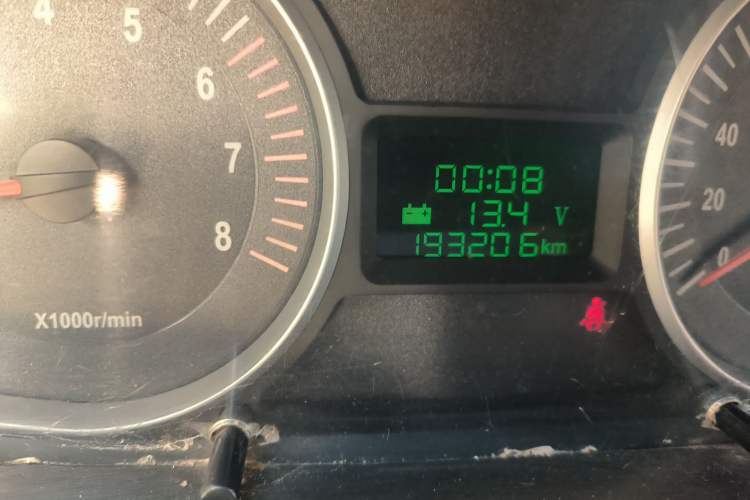 Used JAC Group Refine 2011 2.4L Government Procurement Version Manual Luxury Trim