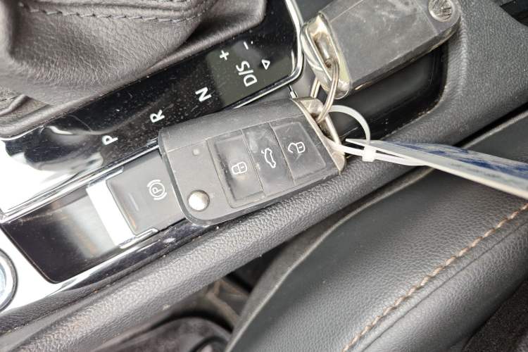 Used Volkswagen Tharu 2021 280TSI Two-Wheel Drive Comfort Edition Vehicle Key