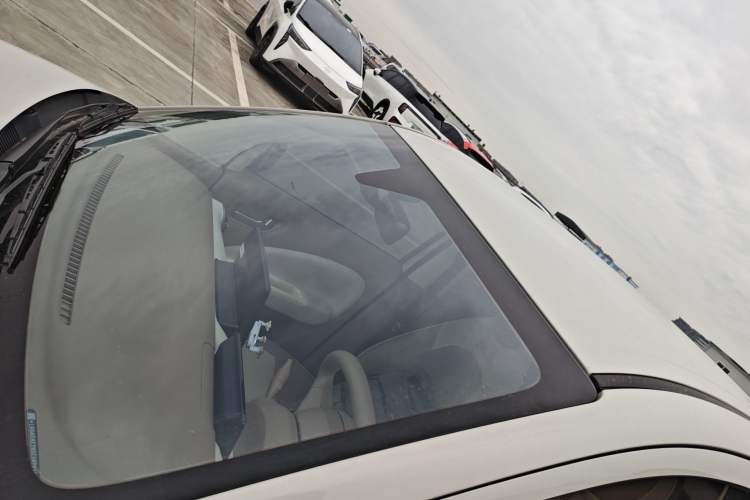 Used Wuling Hongguang MINIEV 2025 Four-Door Version Advanced Edition Roof