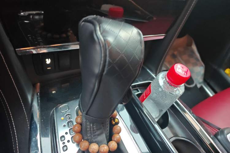 Used Nissan Patrol  Gear Lever