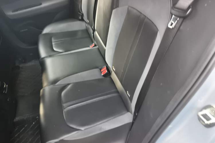 Used GAC Trumpchi EMPOW 2024 400T Automatic Yingbao R MAX Edition