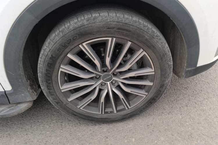 Used JETOUR X70 PLUS 2023 1.5T DCT Brave PLUS 7-Seater