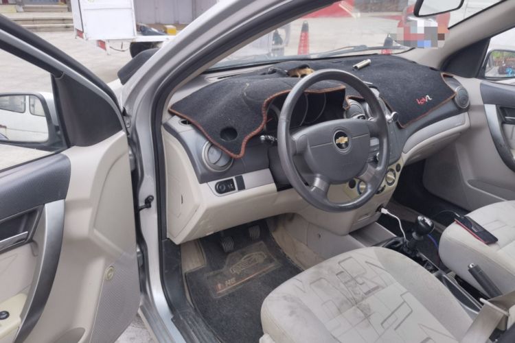 Used Chevrolet Lova 2010 1.6MT Dynamic Edition Driver Seat