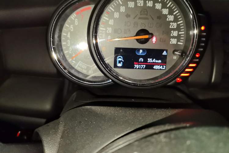 Used MINI 2014 1.2T ONE