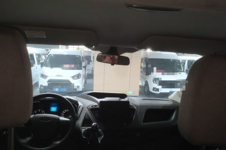 Used Ford Transit 2020 2.0T Diesel Multi-Function Commercial Vehicle Mid-Chassis Low-Roof Design with Dual Rear Doors Meeting China VI Emission Standards Headliner