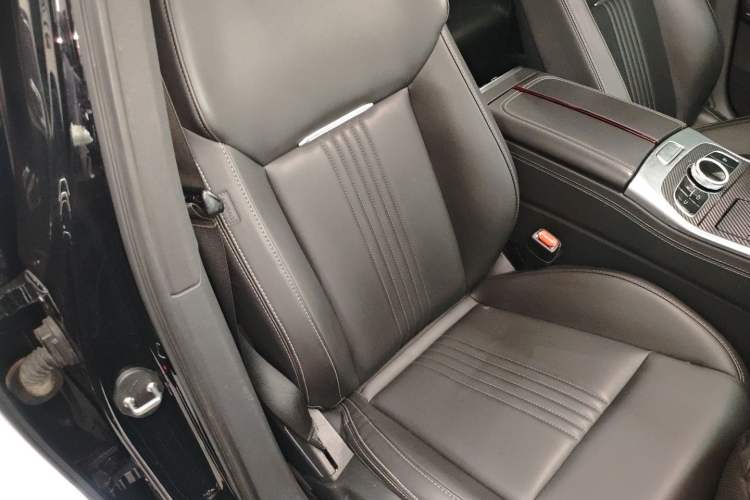 Used Hongqi H9 2020 2.0T Smart Connect Flagship Edition
