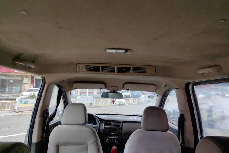 Used Wuling Rongguang V 2016 1.5L Standard Version Headliner