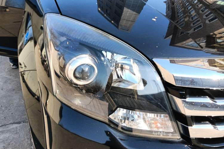 Used Haval H5 Classic 2016 Classic Edition 2.0T Manual 4x4 Prestige Model Right Front Headlight