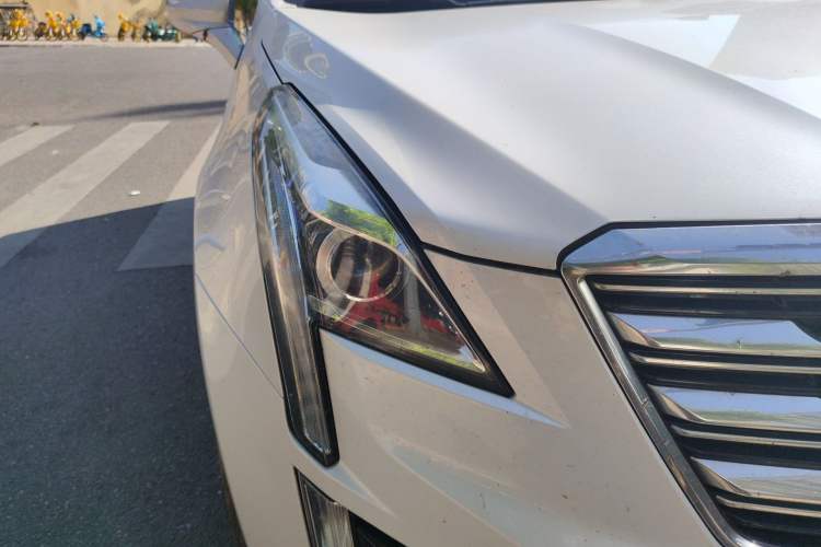 Used Cadillac XT5 2016 25T Luxury Model