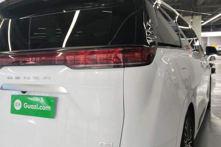 Used Denza D9 2022 DM-i 970 Four-Wheel Drive Prestige Model