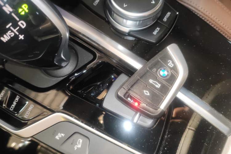 Used BMW X3 2018 xDrive28i M Sport Package China VI Interior 1