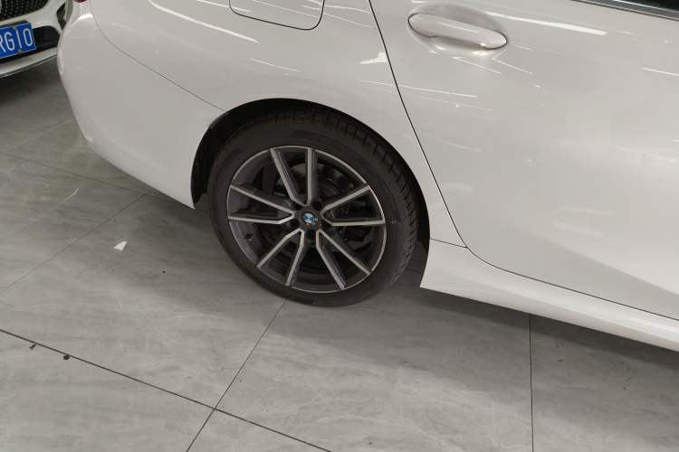 Used BMW 3 Series 2022 325Li M Sport Package