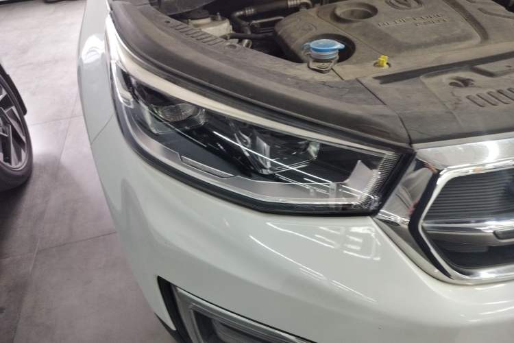 Used CHANGAN CS55 2018 1.5T Automatic Xuan Dong Model China V Standard Right Front Headlight