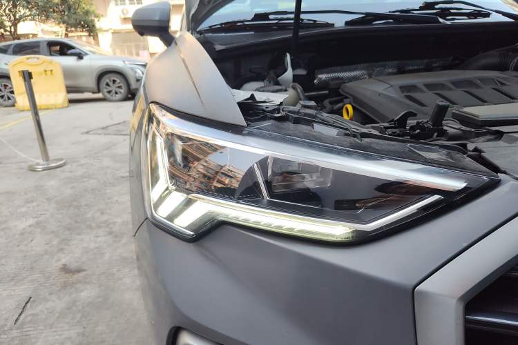 Used Audi Q3 2022 40 TFSI Fashion Dynamic Model