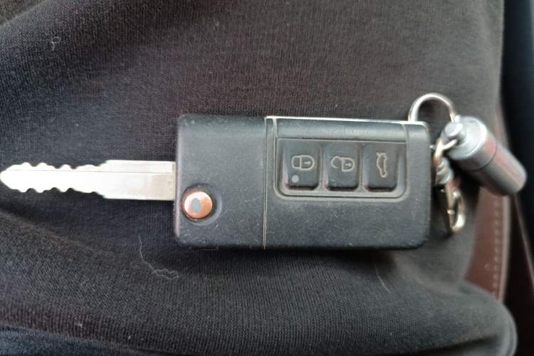 Used Haima V70 2016 2.0L Manual - Comfort Edition 6 Seats