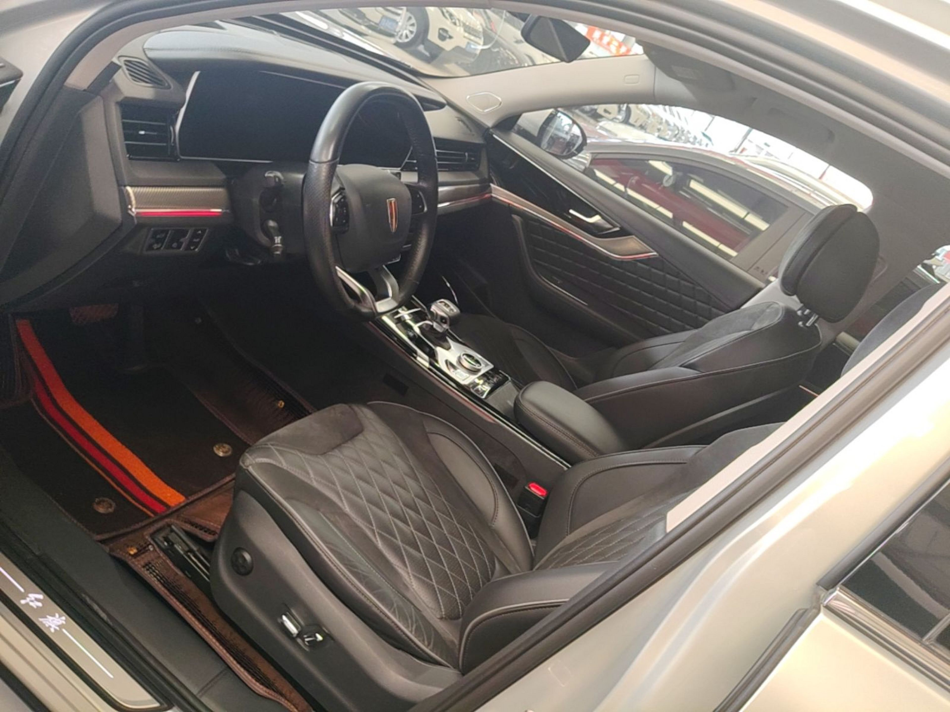 Interior delantero