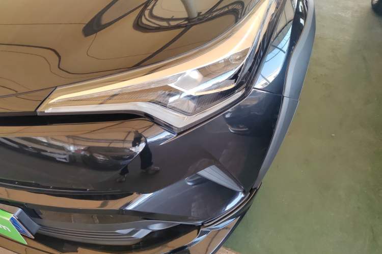 Used Toyota IZOA 2021 2.0L Yichi SPORT
