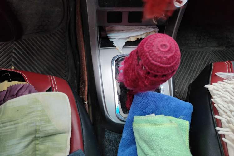 Used Geely Auto Classic Emgrand 2013 Hatchback 1.5L Manual Entry-Level Model