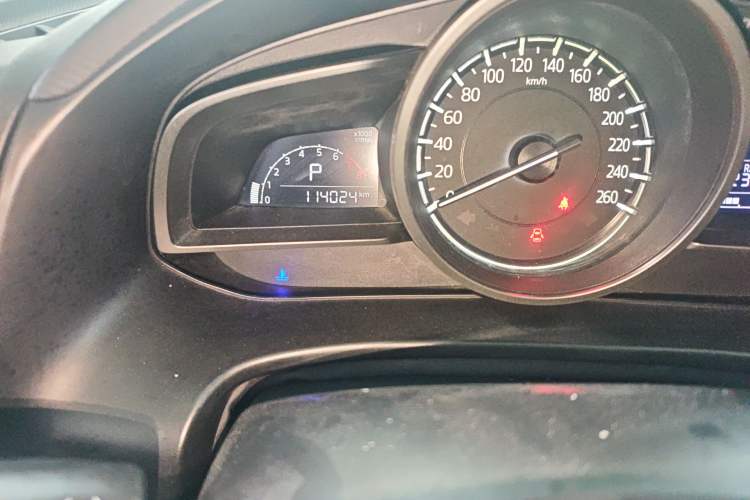 Used Mazda 3 Axela 2017 Sedan 1.5L Automatic Comfort Model Emission Standard China V