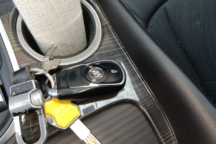 Used Buick Envision 2020 20T Two-Wheel Drive Leading Version
