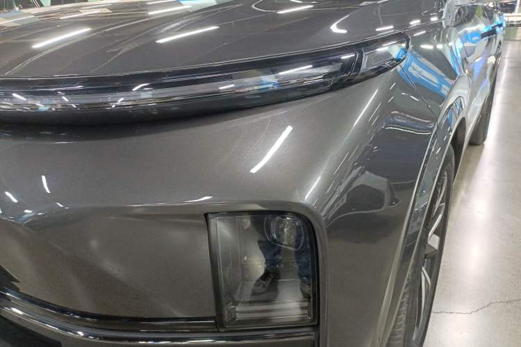 Used Li Auto L8 2023 Pro Model
