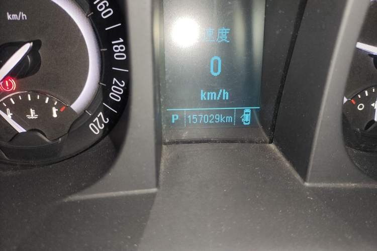 Used Buick GL8 2018 28T Luxury Model China VI Standard