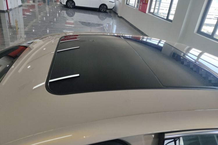 Used Roewe M7 DMH 2025 Model 160km Premium Version
