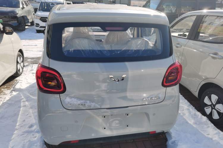 Used Wuling Hongguang MINIEV 2025 Four-Door Version Advanced Edition
