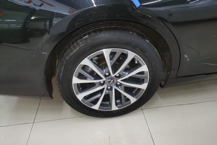 Used Lexus ES 2022 200 Excellence Edition