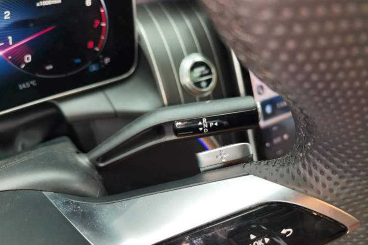 Used Mercedes-Benz GLC 2023 GLC 260 L 4MATIC Luxury Model 5 Seats