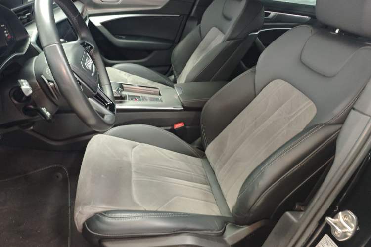 Used Audi A6L 2024 40 TFSI Luxury Dynamic Edition
