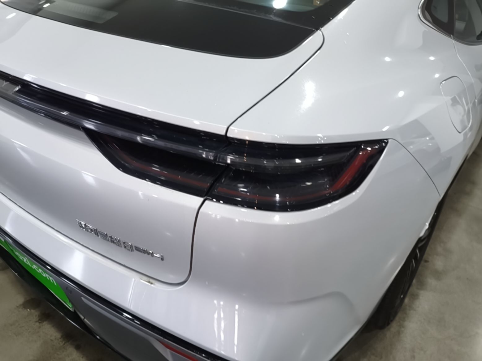 Geely Galaxy 8 2025 130km EM-i Deluxe Edition — снимка 9