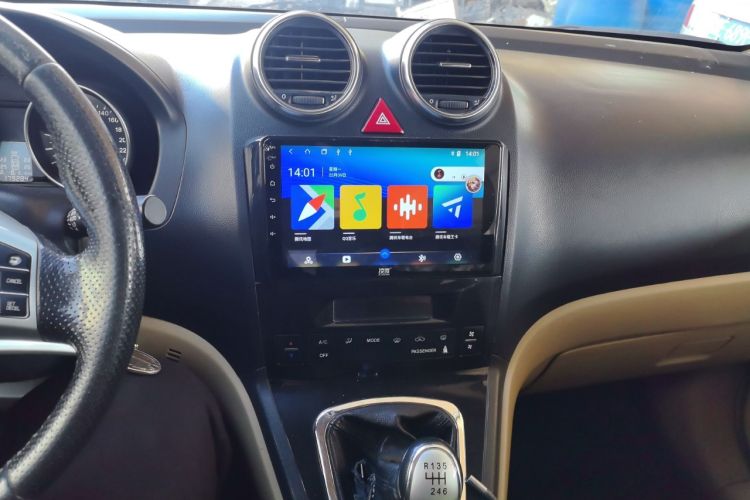 Used Haval H6 2011 Green Silence 2.0T Manual Two-Wheel Drive Urban Model