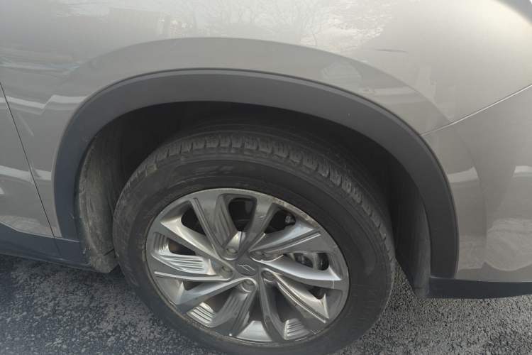 Used Livan 9 2023 470 km Founder Edition
