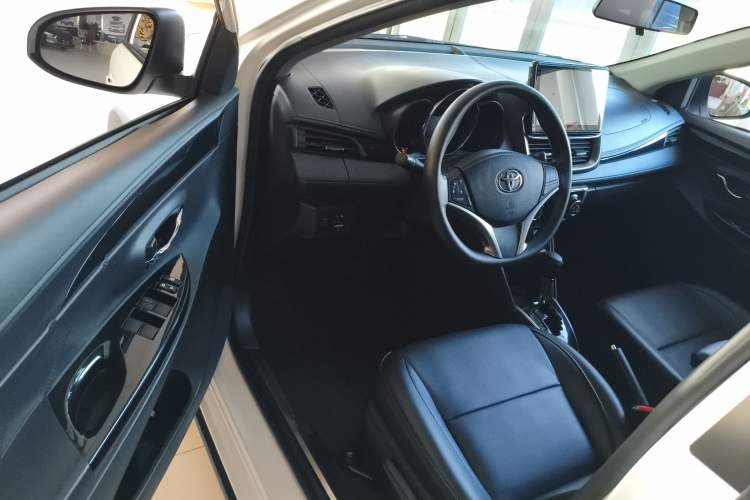 Used Toyota YARiS L Zhi Xuan 2022 X-Trail 1.5L CVT Luxury PLUS Edition