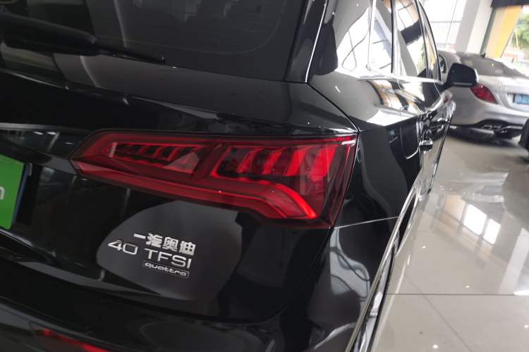 Used Audi Q5L 2020 Revised 40 TFSI Prestige Edition Right Rear Taillight